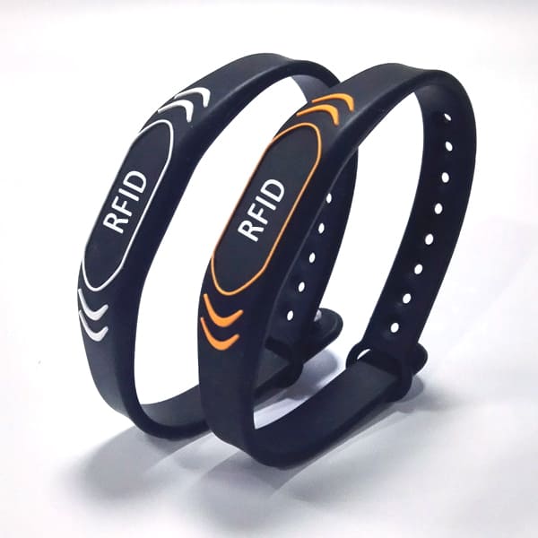13.56MHz-RFID-Wristband-1.jpg